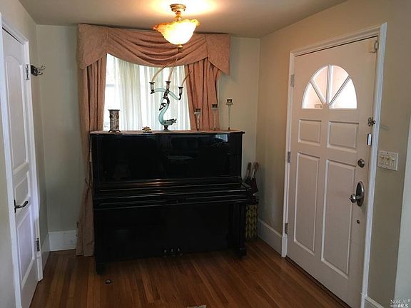 5th image of 145 Santa Monica Way