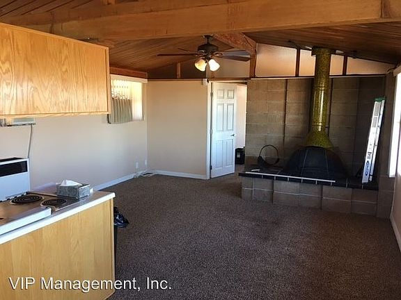 3rd image of 9242 Valley Vista Ave