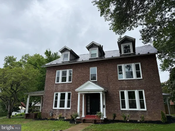 51 S 11th Ave, Coatesville, PA 19320
