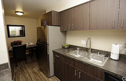 Aspenleaf Apartments — Photo 30
