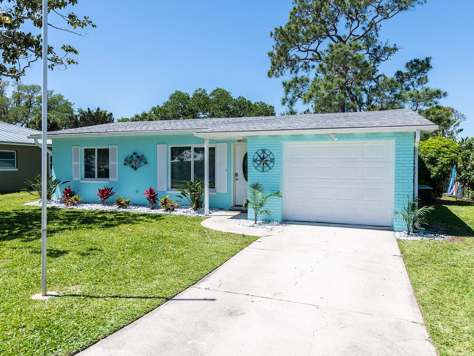 04) On Island Time Beach Retreat 10% (632-ON) 7193233 (NEW) - 1 — Photo 2