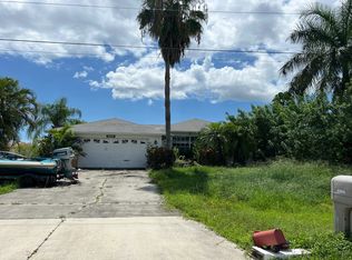 3026 SW 24th Ave, Cape Coral, FL 33914
