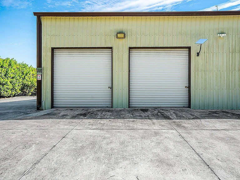 6149 Park Ln E #BARN — Photo 36