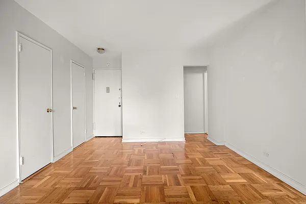 Rented by Sotheby's International Realty | media 5