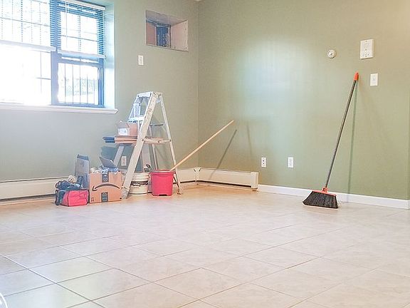 5th image of 67 Stockholm St #1R