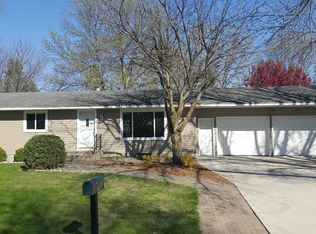 1405 17th St SW, Willmar, MN 56201