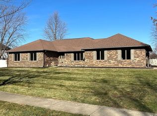 220 Ulen Overlook, Lebanon, IN 46052