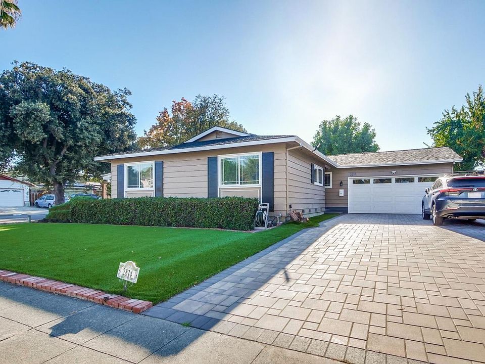 1st image of 2814 Lucena Dr