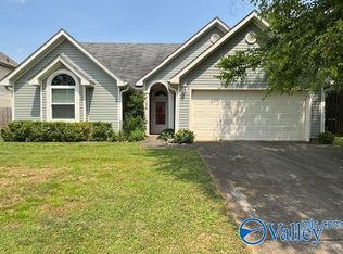 109 Brushcreek Dr SW, Huntsville, AL 35824