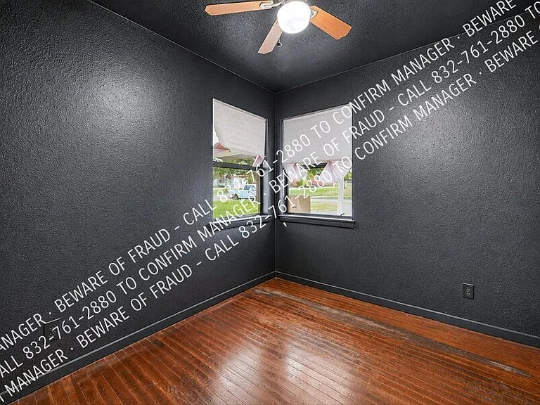 1214 Adelaide Dr — Photo 10