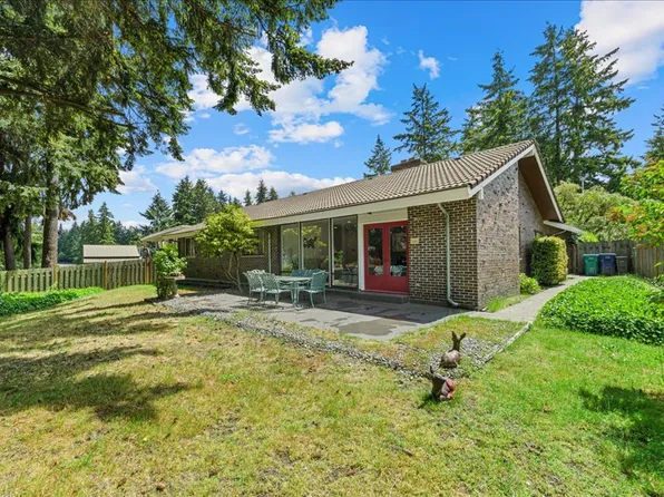 3616 SW 325th St, Federal Way, WA 98023