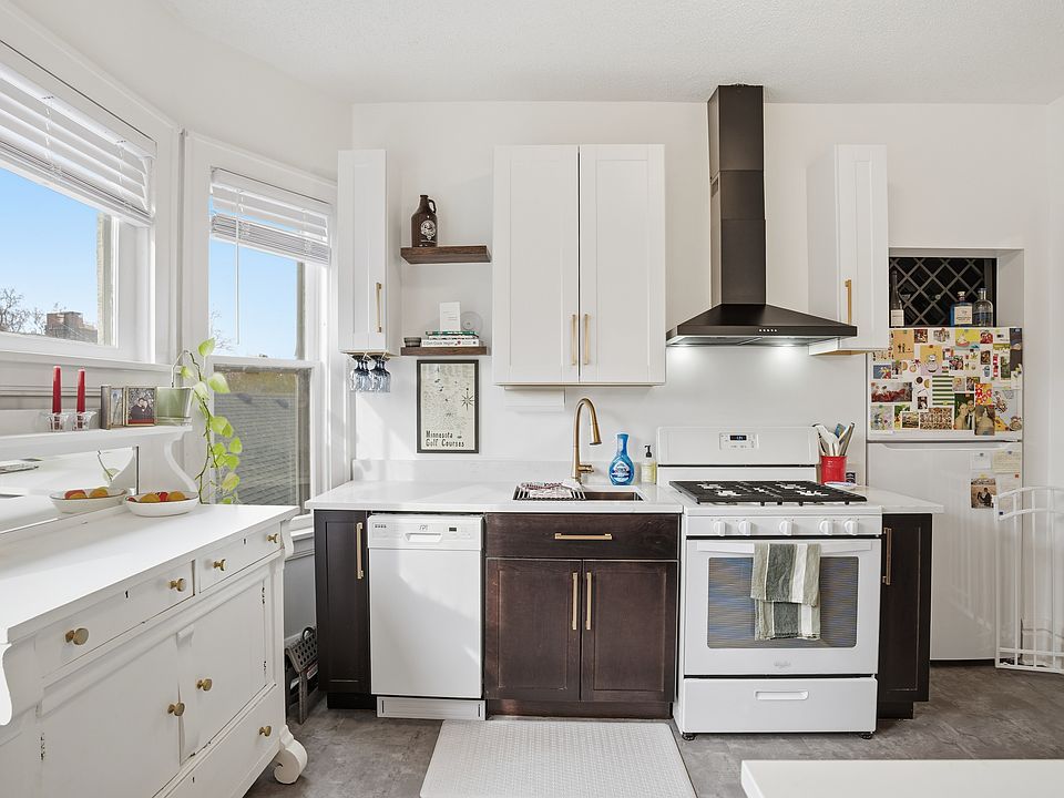 1st image of 3102 W 44th St APT 7