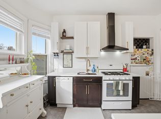 3102 W 44th St APT 7, Minneapolis, MN 55410