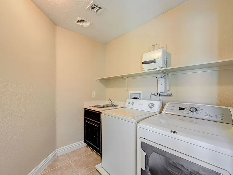 8365 Teton Crest Pl — Photo 41