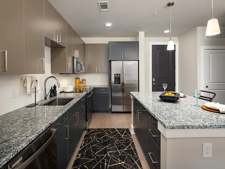 915 Glenwood Apartments on the Beltline — Photo 6
