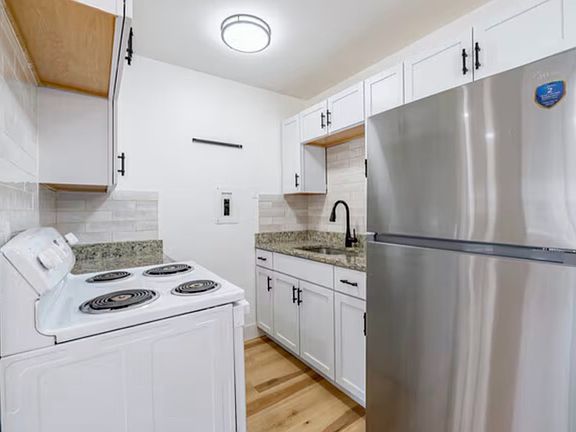 2nd image of 3065 S Commerce Rd APT 9