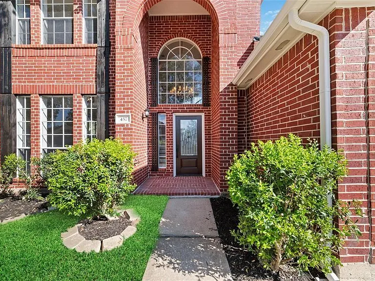 457 Corridor Way — Photo 3