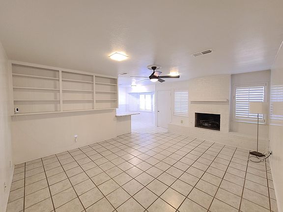 5th image of 2408 Camarie Ave