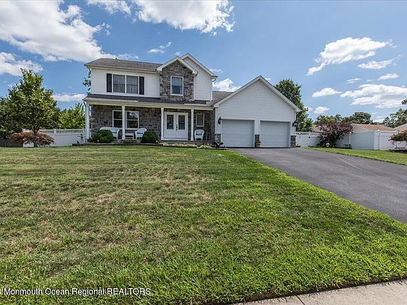 3rd image of 52 Pelican Drive