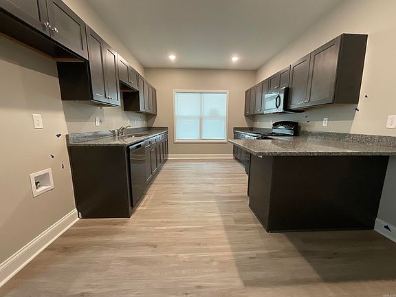 5th image of 814 A & B W Trickey Ln