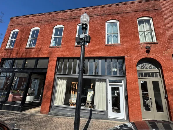 125 & 127 W Solomon St, 125-127 W Solomon St #F1cf79f79, Griffin, GA 30223