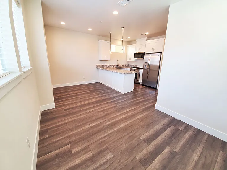 53 Rio Viale Ct — Photo 18