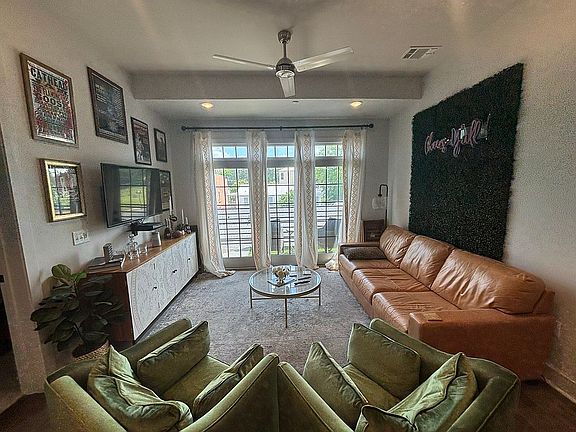 3rd image of 509 University Dr #310