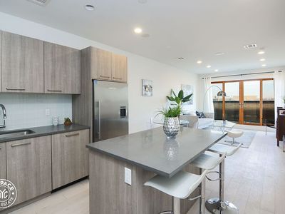 231 Ocean Pkwy UNIT 8B1, Brooklyn, NY, 11218
