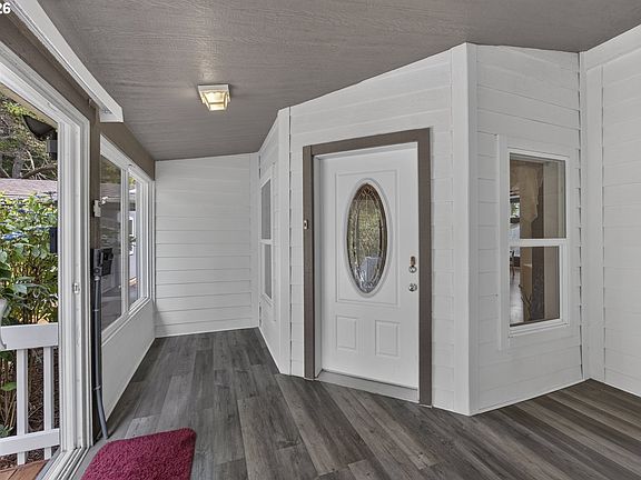 4th image of 4895 Seapine Dr