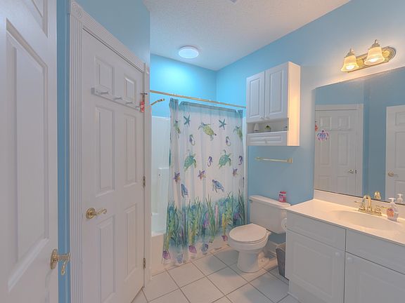 5th image of 4879 Dahlia Ct. #203