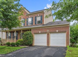 17473 Tedler Cir, Round Hill, VA 20141