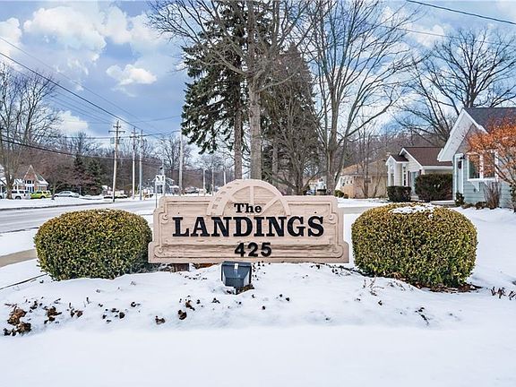 2nd image of 40 Landings Way