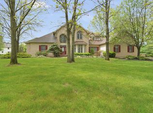 6811 Joshua Tree Ct, Portage, MI 49024