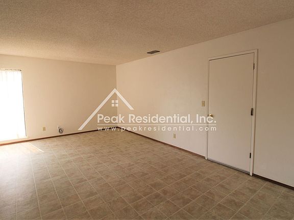 3rd image of 7359 Windbridge Dr