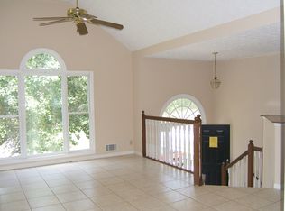 60 Saratoga Dr, Lawrenceville, GA 30044