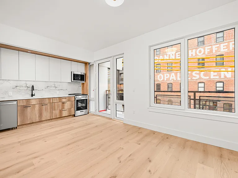 343 Himrod St #317 — Photo 4