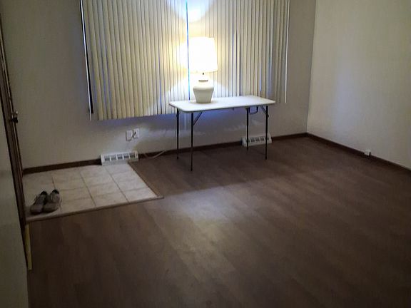 2nd image of 5417 Aspen Ave