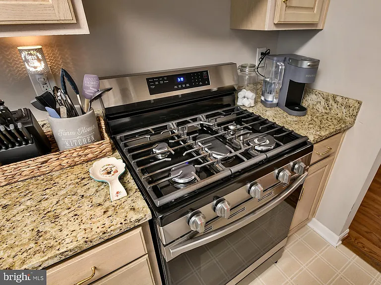 5807 Ivy League Dr — Photo 15