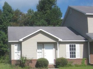 2061 Brandymill Ln, Jacksonville, NC 28546