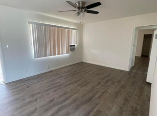 4411 Melbourne Ave #D, Los Angeles, CA 90027