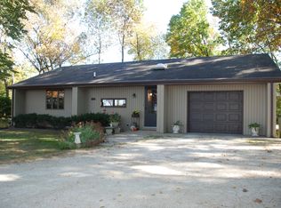 123 W Riverdale Dr, Clifton, IL 60927