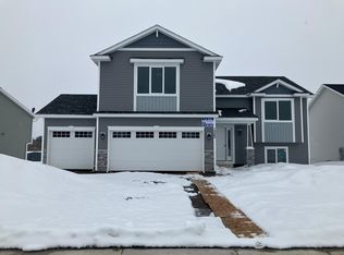 559 18th St NW, Sauk Rapids, MN 56379