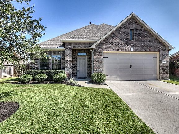 2nd image of 815 Harbor Lakes Ln