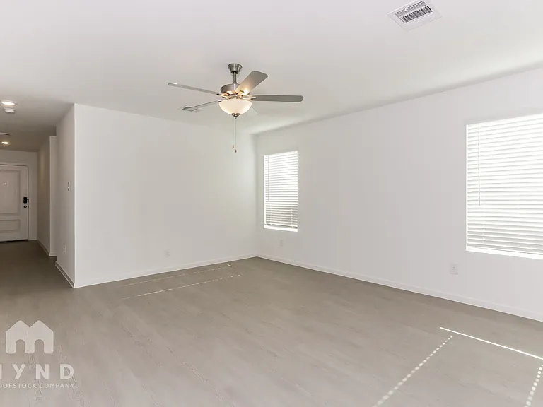 30 West Luxury Rental Homes — Photo 98