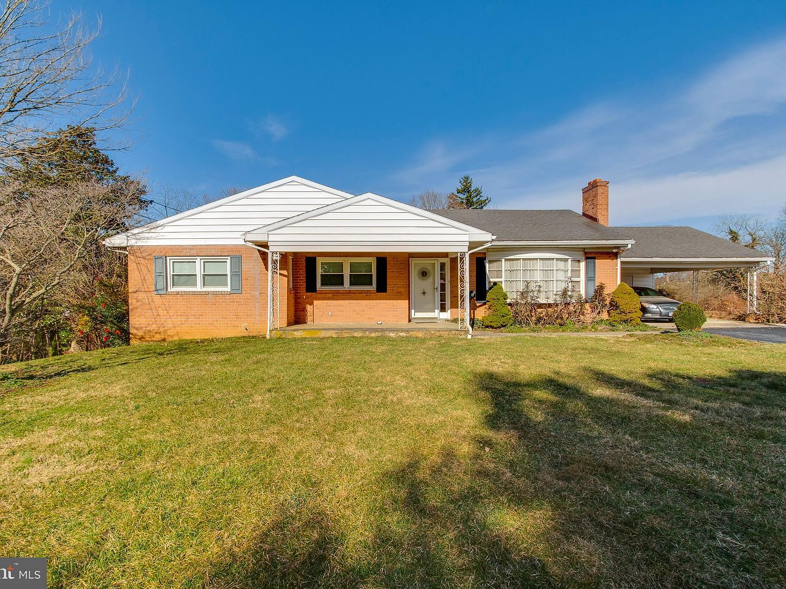 16 High St Charles Town Wv 25414 Mls Wvjf141560 Zillow