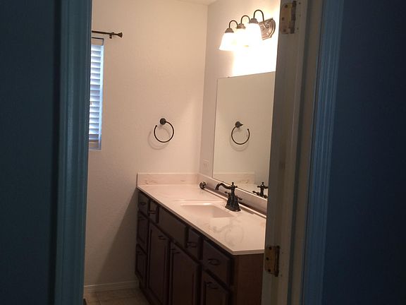 3rd image of 2304 Delwhite Dr