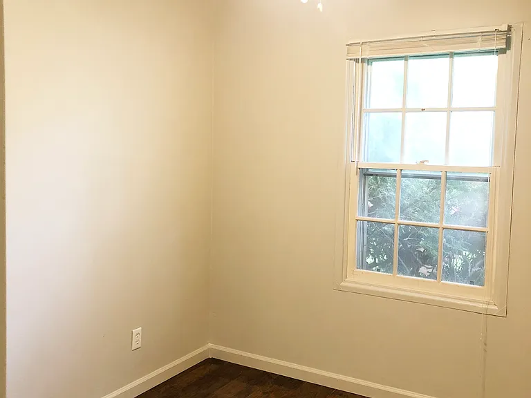 1816 Miller Dr — Photo 13