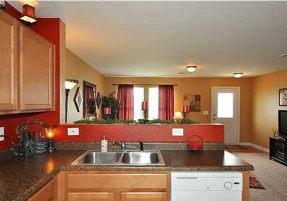 5th image of 126 Blackwell Ct