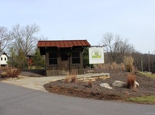69 Wandering Oaks Way #34, Asheville, NC 28805