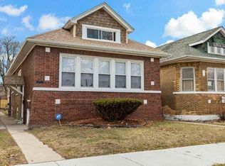 8206 S Prairie Ave, Chicago, IL